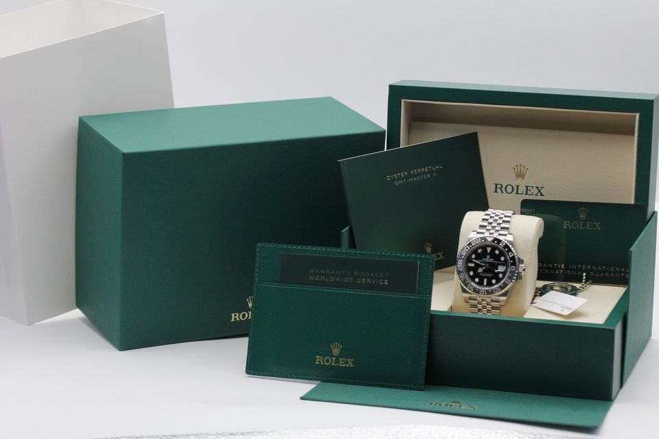 Rolex GMT Master II 126710 GRNR Image 5